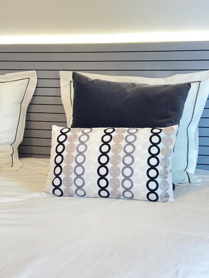 Pure South Residence مانيلفا المظهر الخارجي الصورة